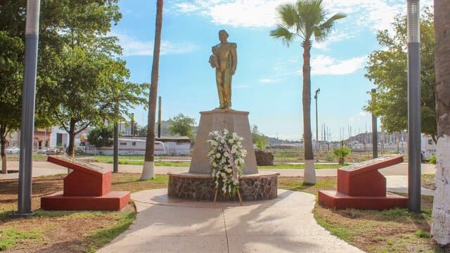 Monumento General Yáñez